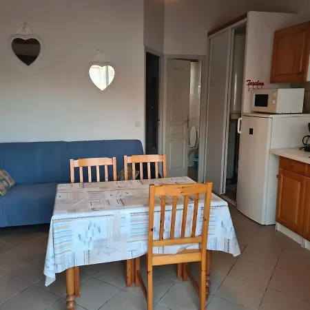 メゾン ドゥ ヴァカンス 別荘 *